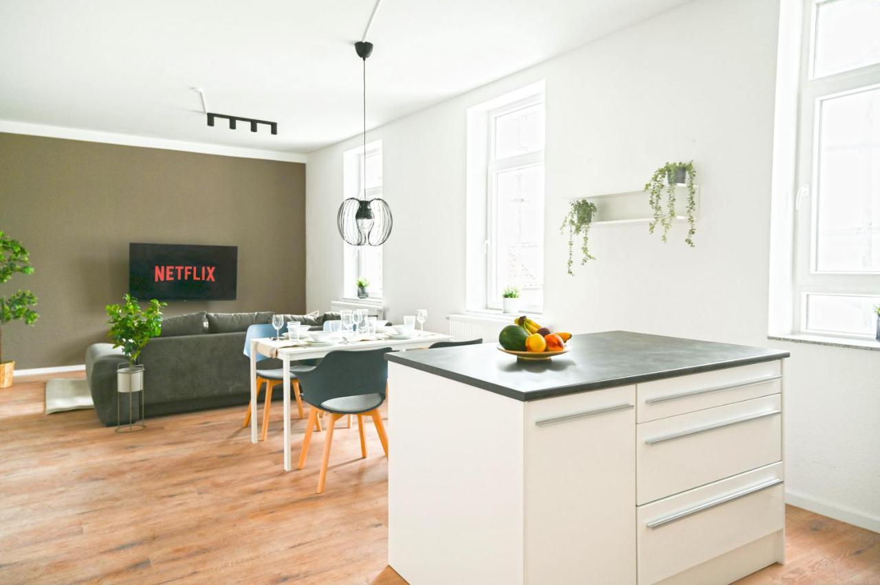 Apartment 80qm In Zentral Gelegen Mit Hohen Decken - Beuys - Krefeld