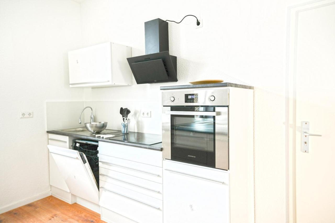 80qm In Zentral Gelegen Mit Hohen Decken - Beuys - Apartment